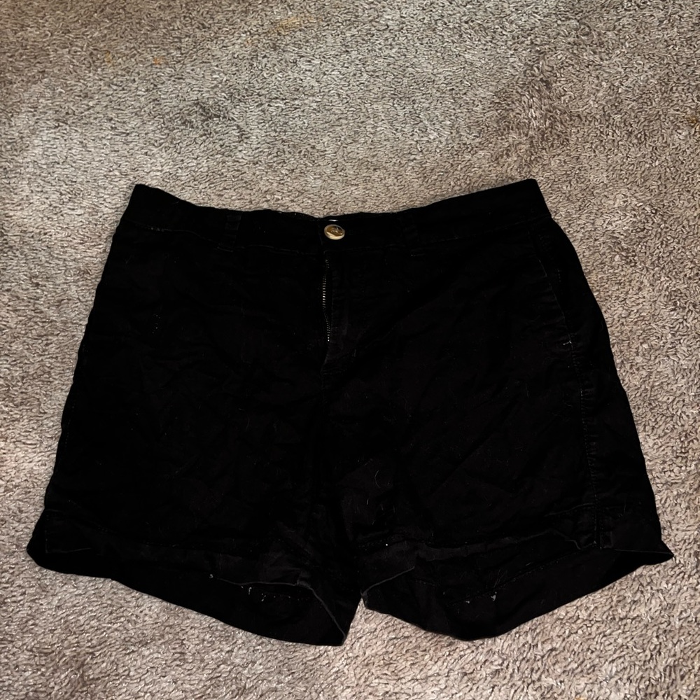 Black old navy shorts
